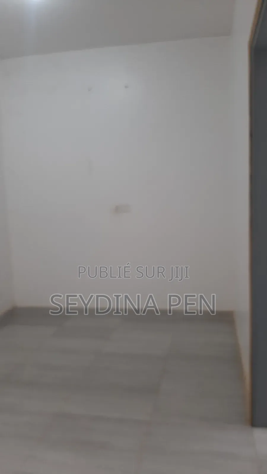 1chbre Studio dans Yellow Building, Parcelles Assainies à Louer