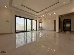 4chbre Appartement dans Appartement F4 À à Louer