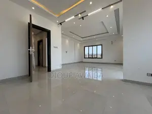 4chbre Appartement dans Appartement F4 À à Louer