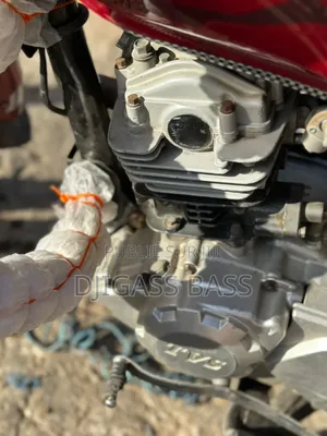 TVS Autre 2023 Rouge