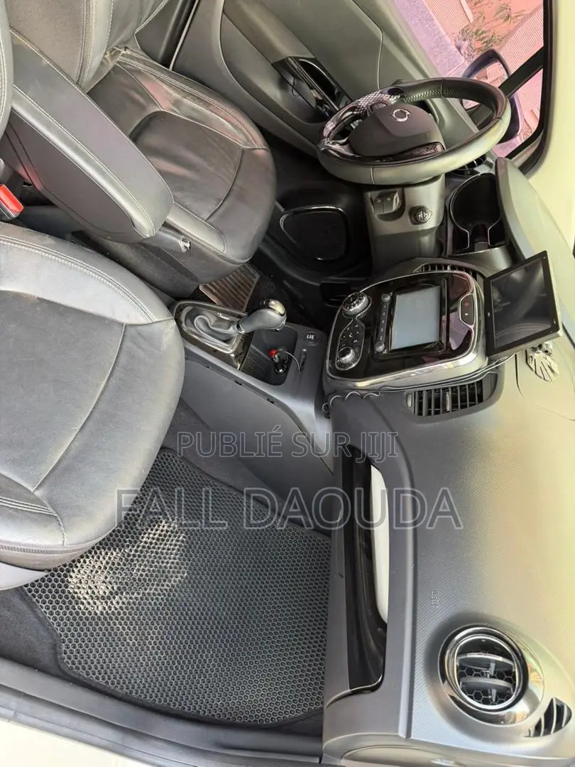 Renault Samsung QM3 1.5 Diesel FWD 2018 Beige