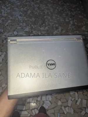 Ordinateur portable Dell Latitude 3330 6GB Intel Core i3 HDD 256GB