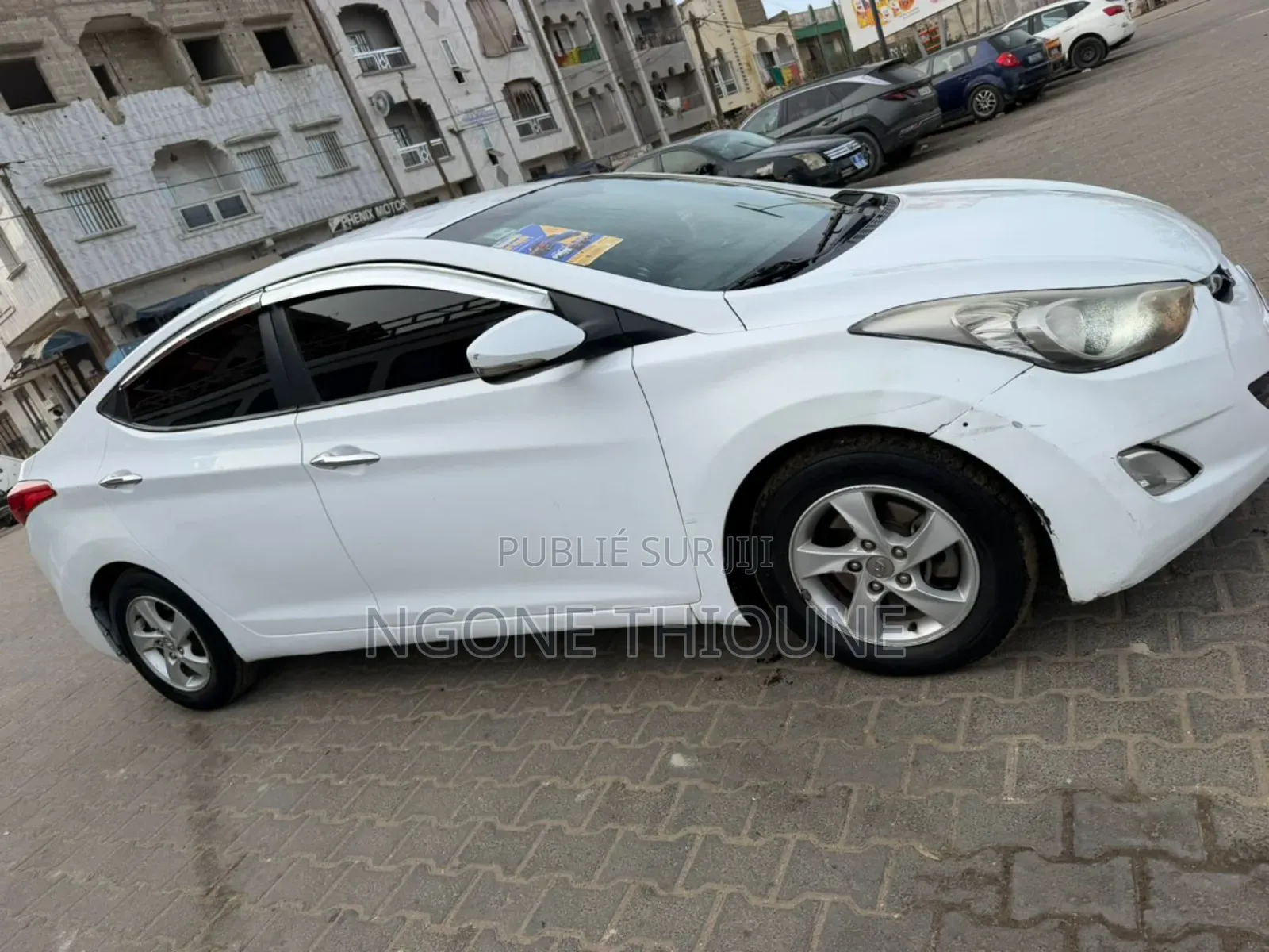 Hyundai Avante 2013 Blanc