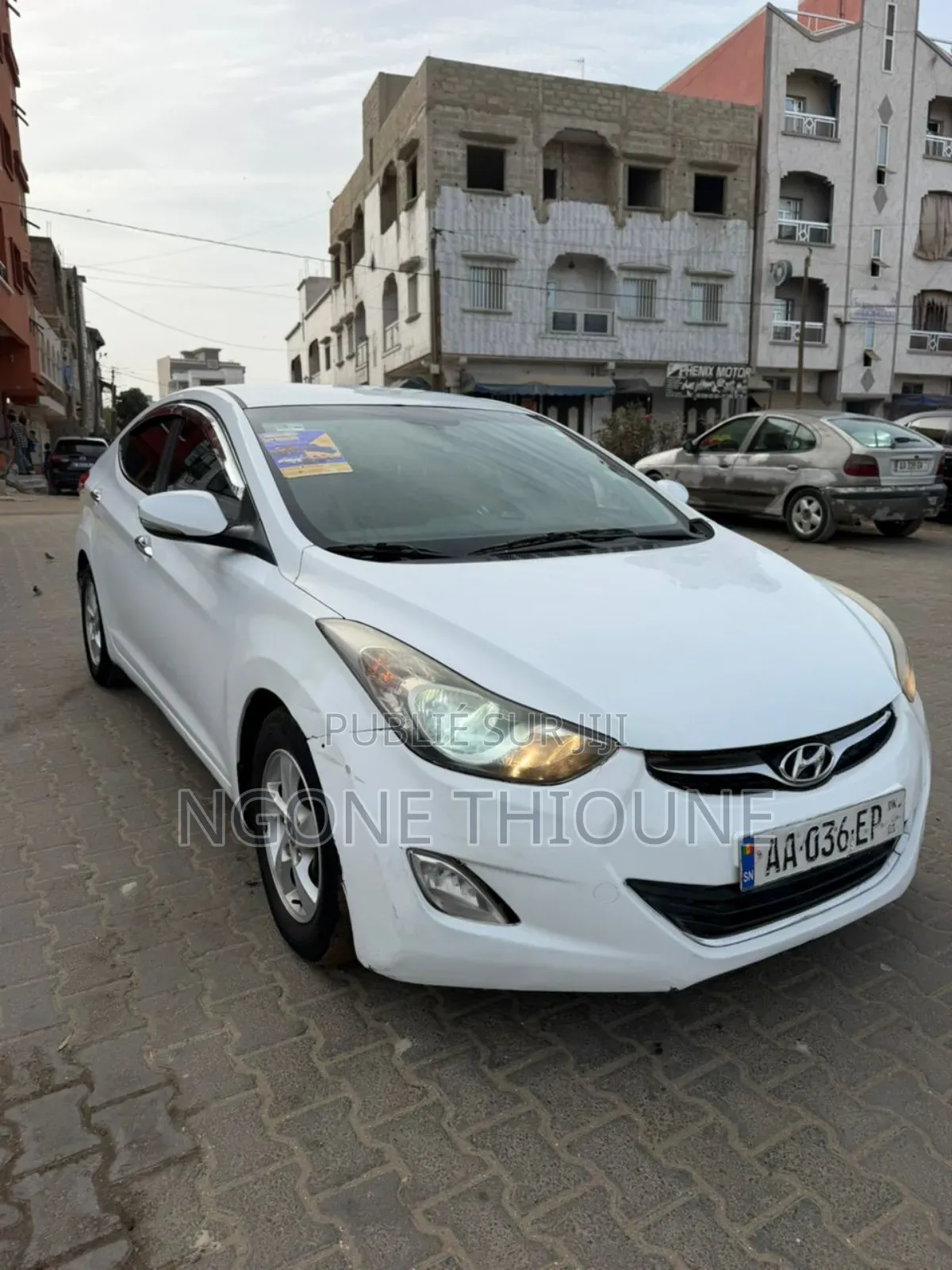 Hyundai Avante 2013 Blanc