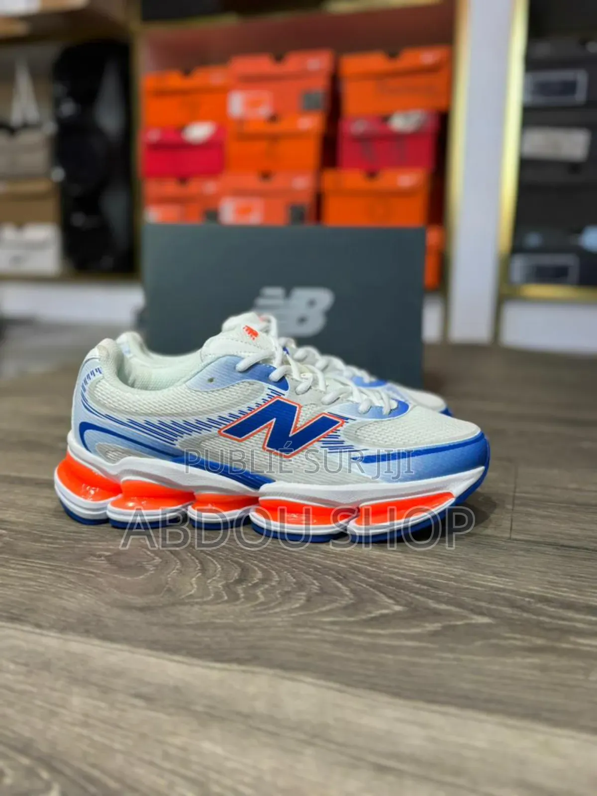 New Balance 2000 Disponible