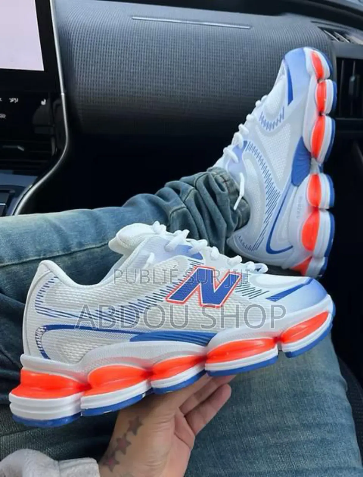 New Balance 2000 Disponible