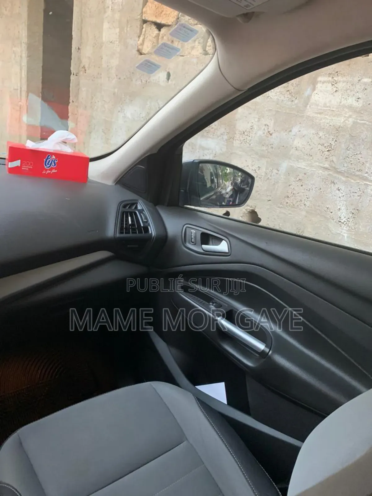 Ford Escape SE 4dr SUV (1.6L 4cyl Turbo 6A) 2014 Gris