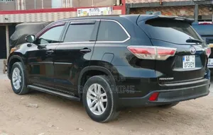 Toyota Highlander Limited V6 4x4 (3.5L 6cyl 6A) 2016 Noir
