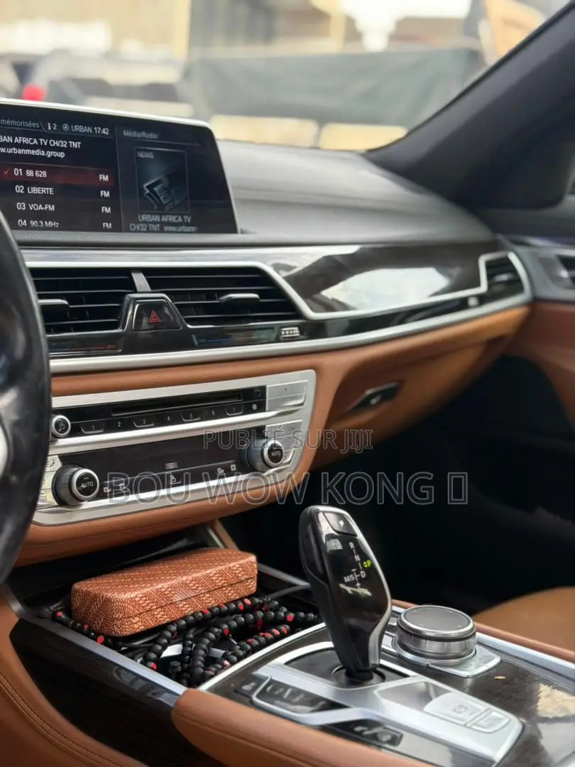 BMW 7 Series 730Li 2018 Noir