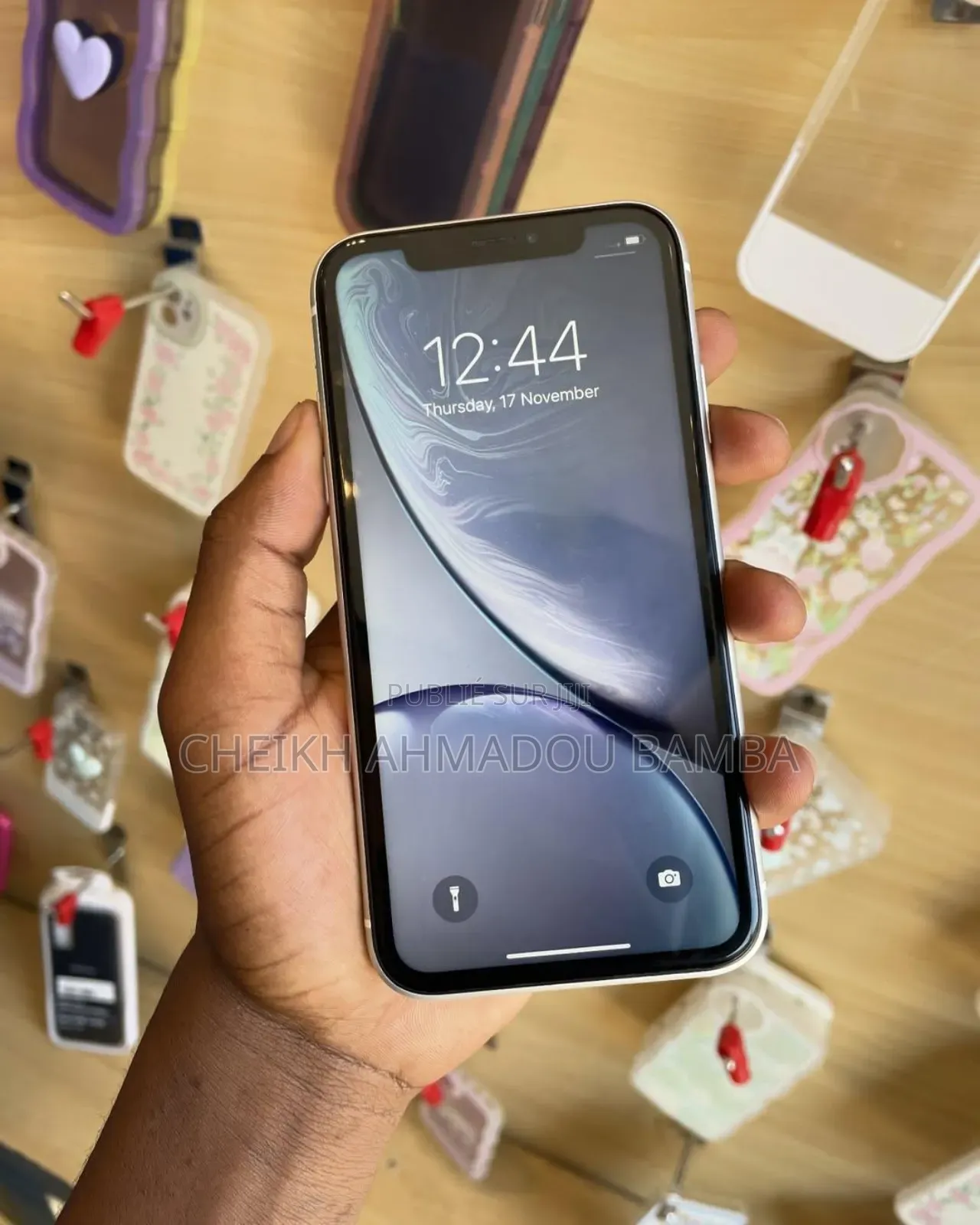 Nouveau Apple iPhone XR 64 GB Autre