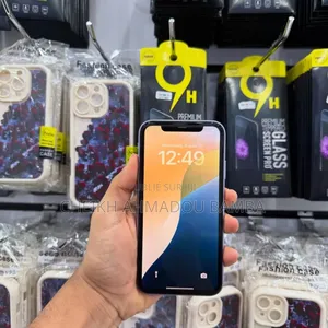 Nouveau Apple iPhone 11 128 GB Violet
