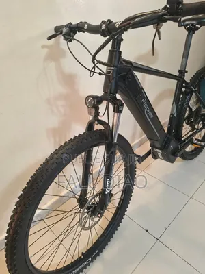 Nouveau Autre 2024 Noir