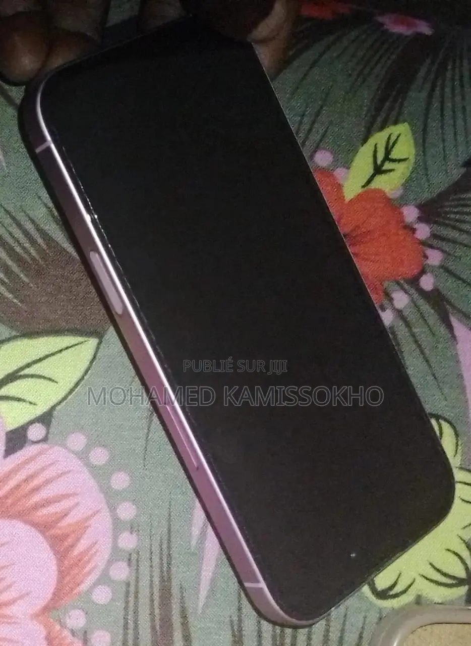 Apple iPhone 16 128 GB Rose