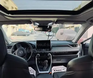 Toyota RAV4 Hybrid 2022 Blanc