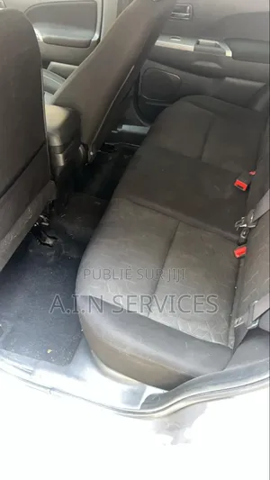 Mitsubishi Outlander 2020 Gris