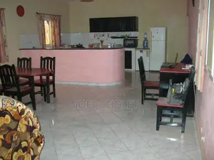 Meublé 3chbre Villa dans Sindia à Vendre