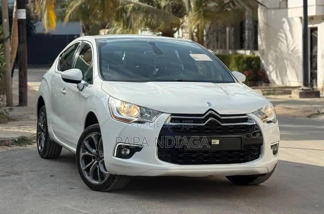 Citroen DS 4 2015 Blanc