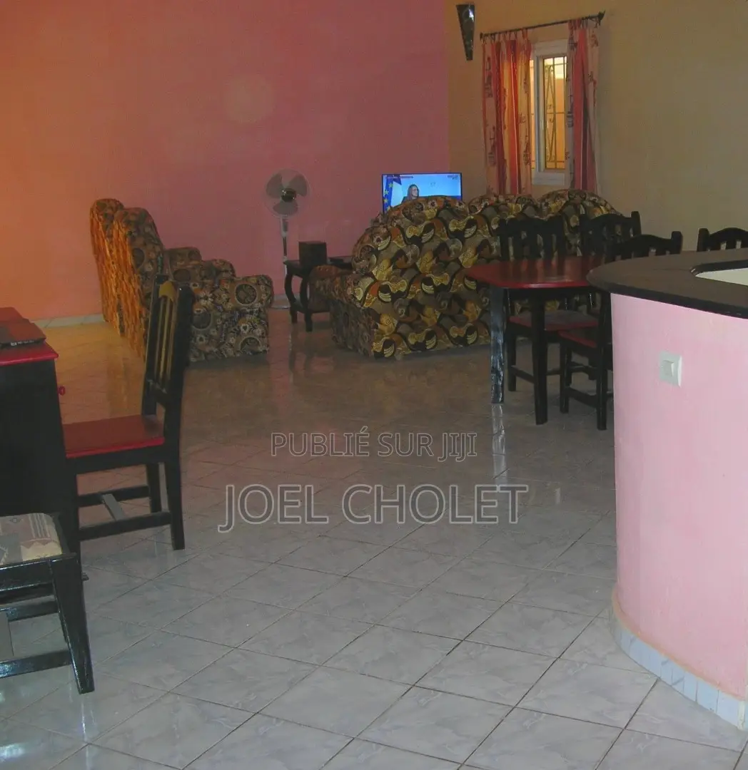 Meublé 3chbre Villa dans Sindia à Vendre