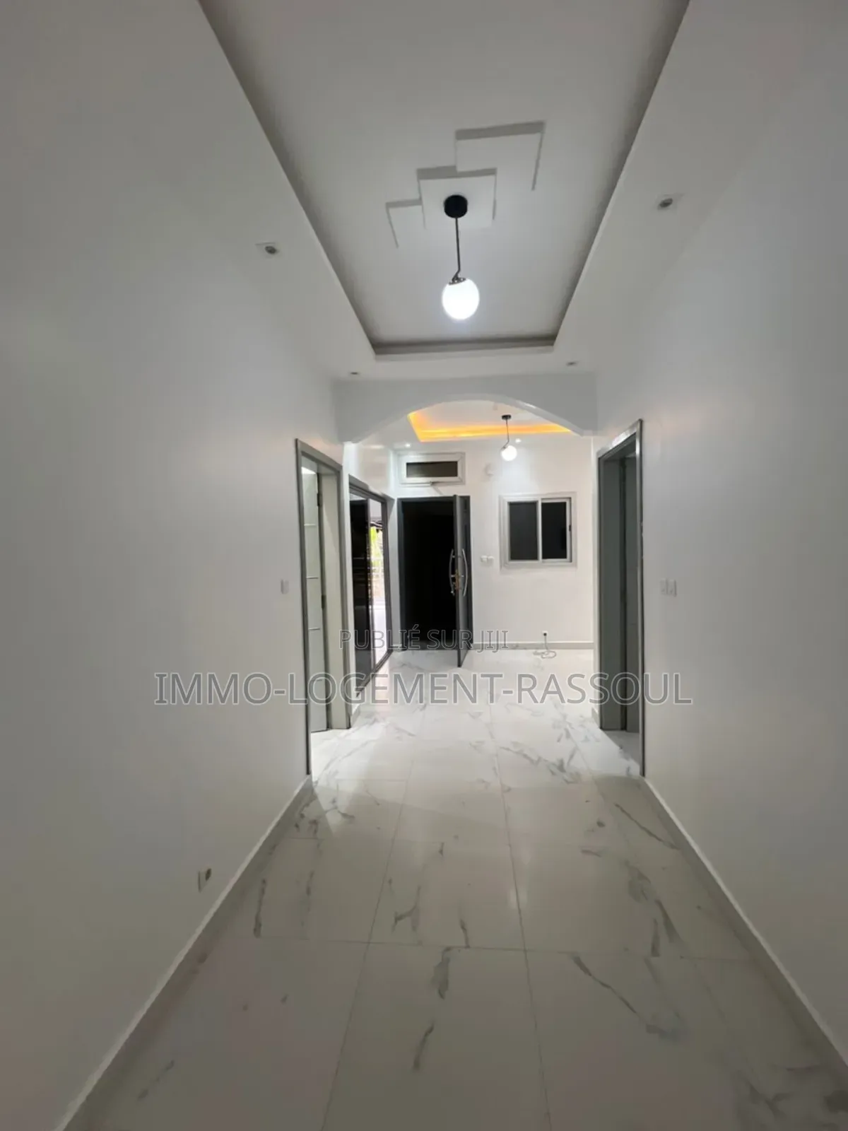 3chbre Appartement dans , Ouakam à Louer