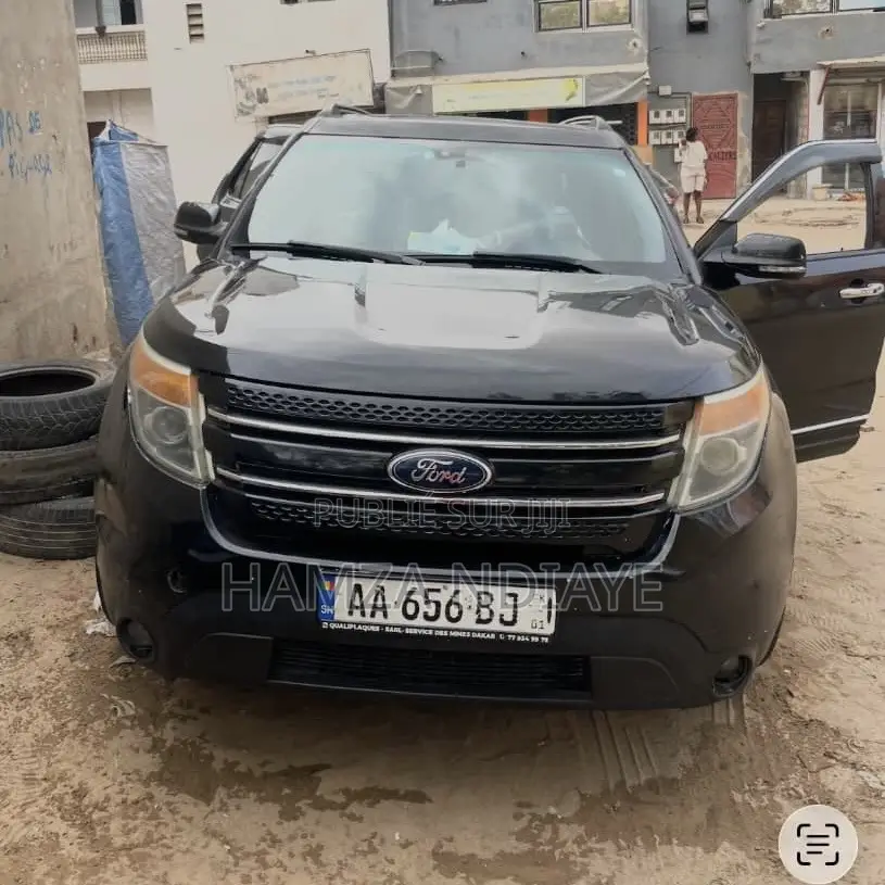 Ford Explorer 2014 Gris