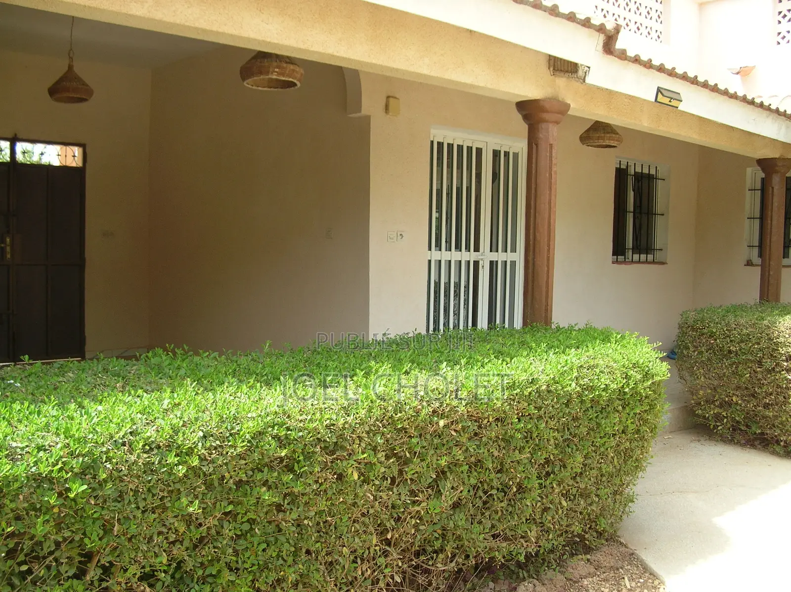 Meublé 3chbre Villa dans Sindia à Vendre