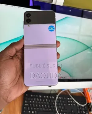 Nouveau Samsung Galaxy Z Flip 3 256 GB Autre