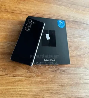 Nouveau Samsung Galaxy Z Fold 5 256 GB Noir