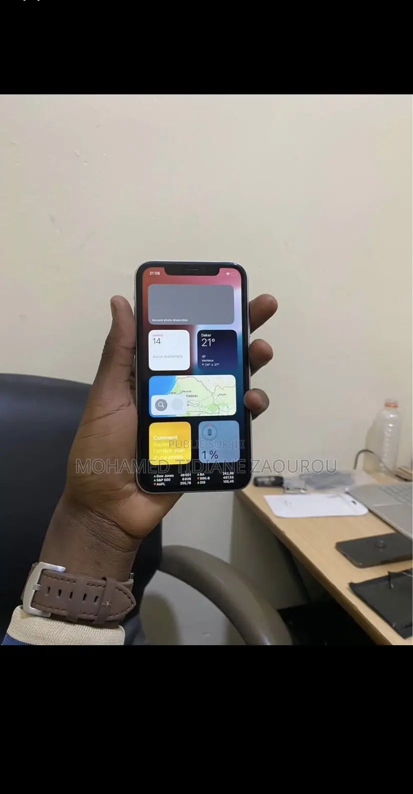 Nouveau Apple iPhone XR 64 GB Blanc
