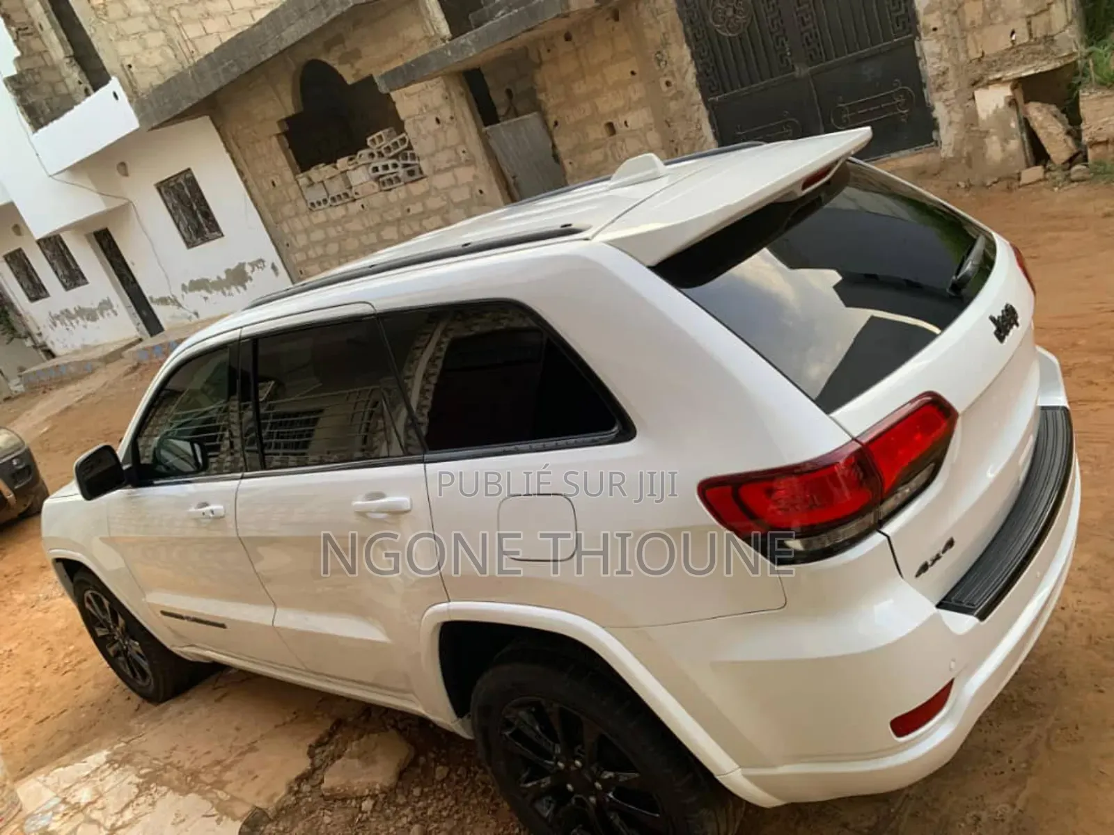 Jeep Grand Cherokee Laredo 4dr 4x4 2018 Blanc