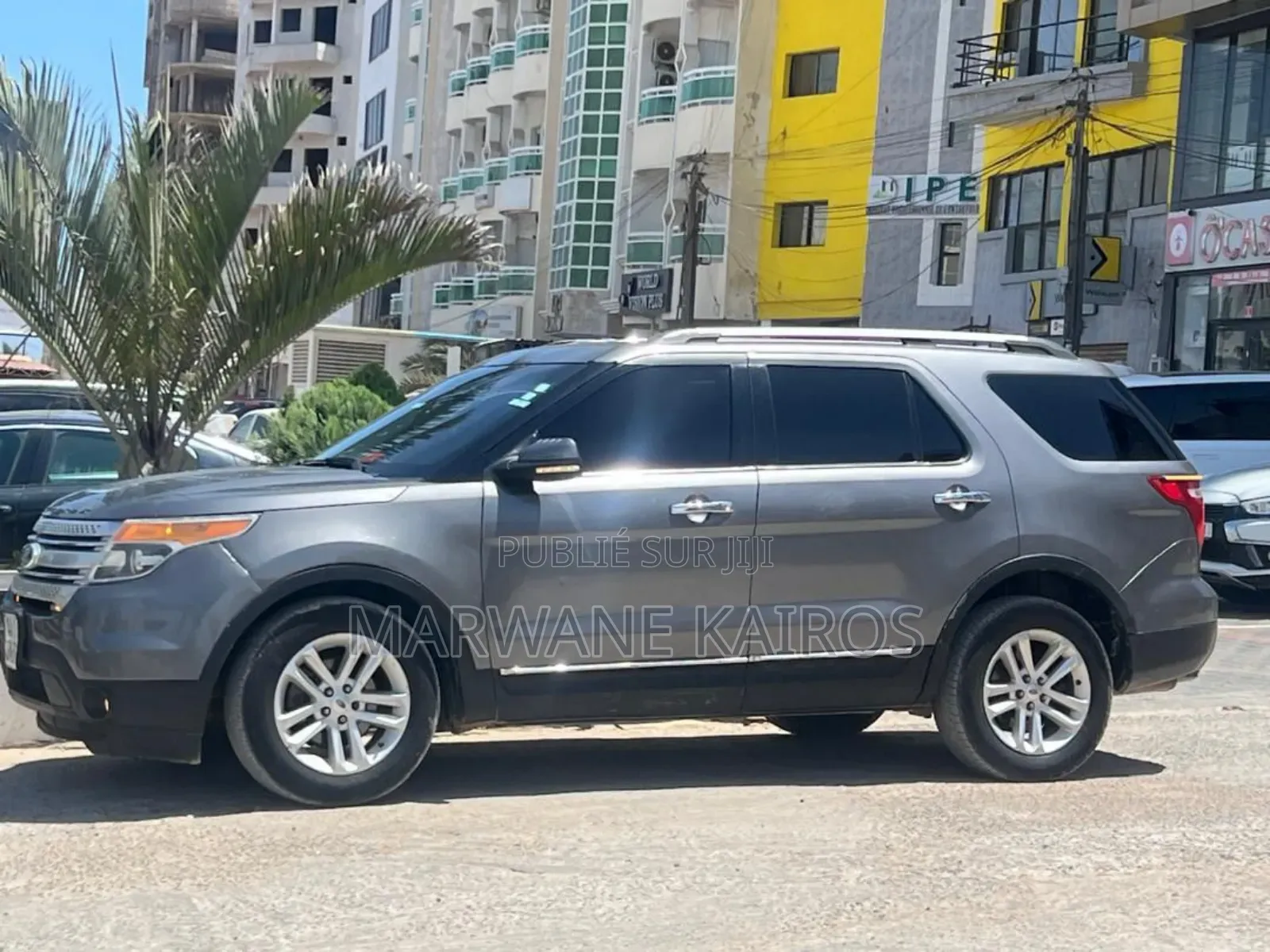 Ford Explorer 2014 Gris