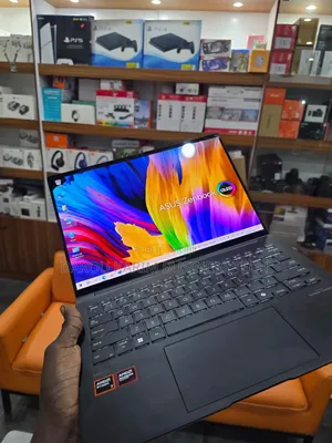 Nouveau Asus Zenbook 14 UX434 16GB AMD Ryzen 7 SSD 512GB
