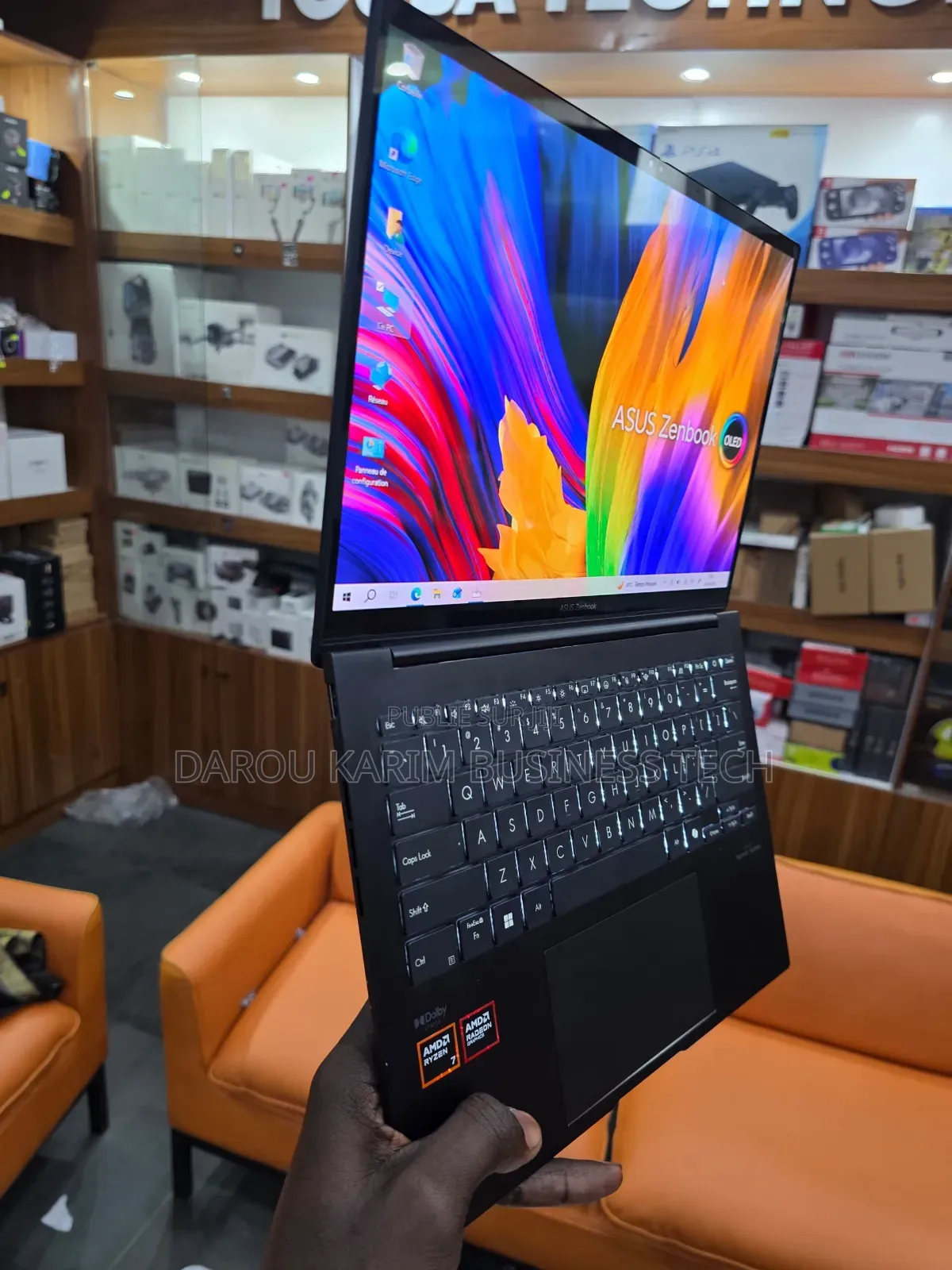 Nouveau Asus Zenbook 14 UX434 16GB AMD Ryzen 7 SSD 512GB