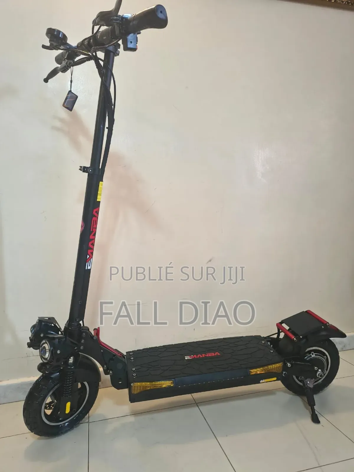 Nouveau Autre 2024 Noir