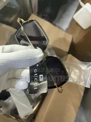 Grande Monture, Style Punk, en Métal, Pour Un Look Tendance.