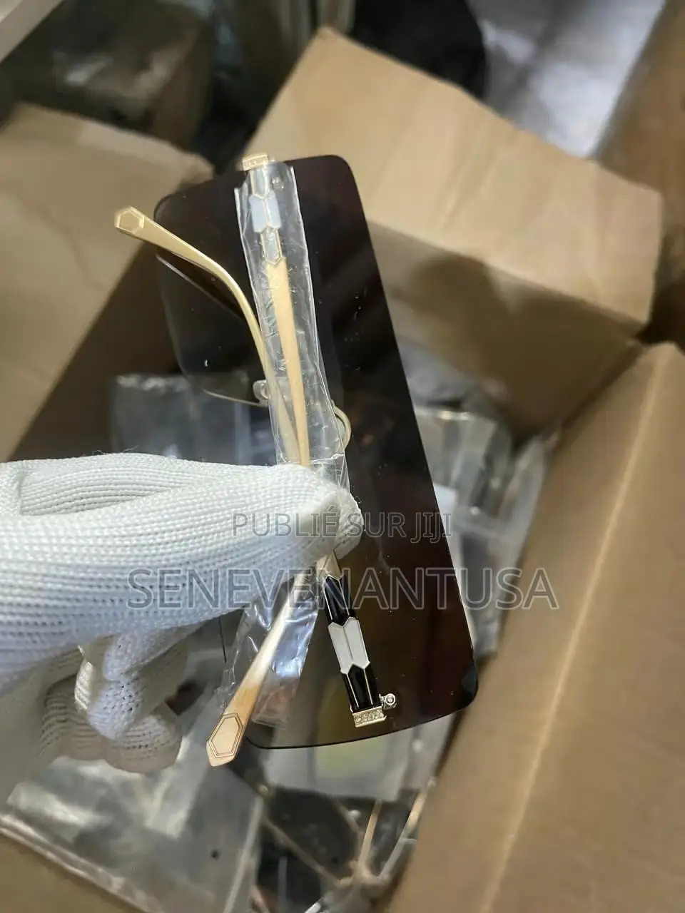 Grande Monture, Style Punk, en Métal, Pour Un Look Tendance.