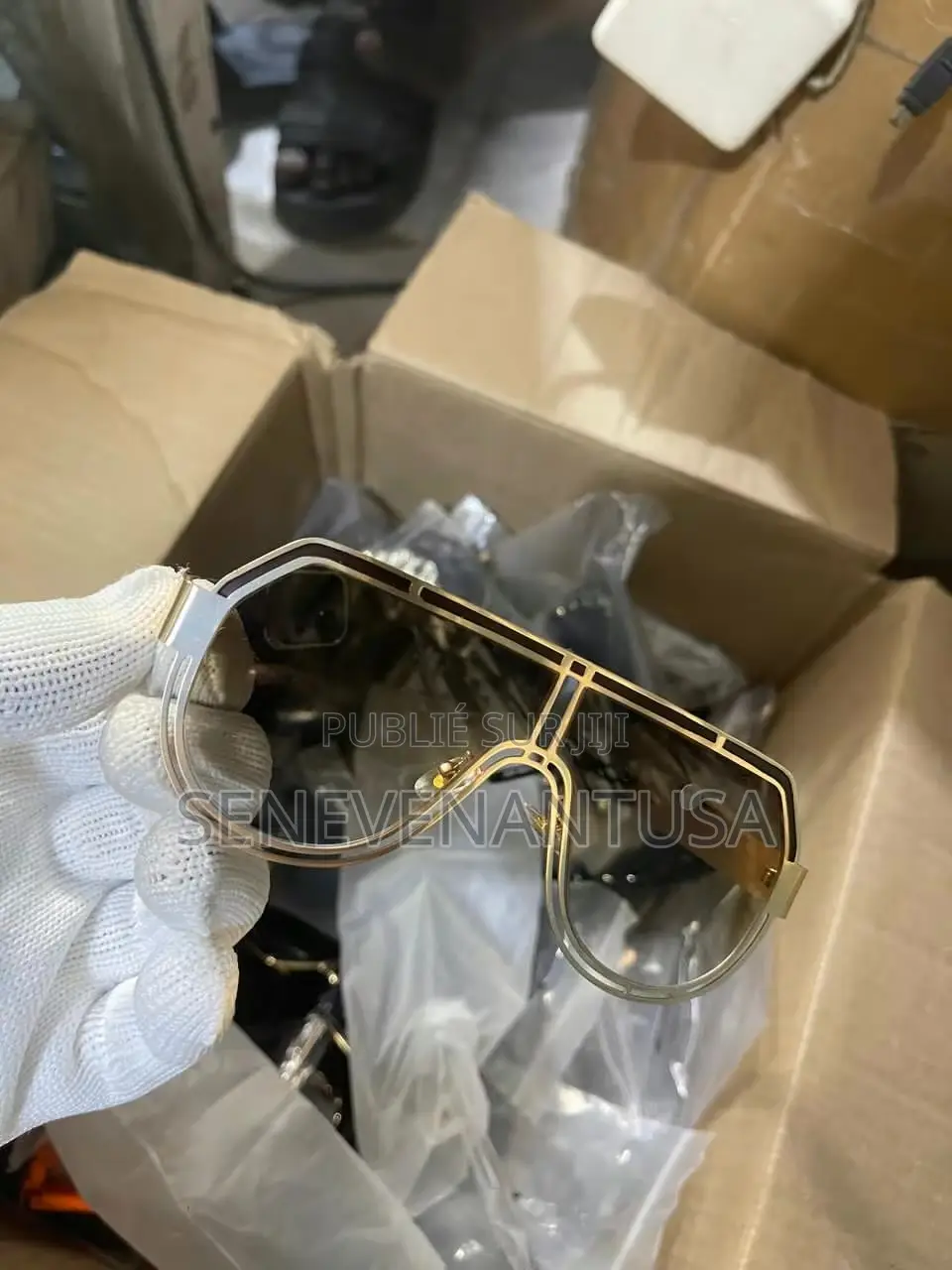 Grande Monture, Style Punk, en Métal, Pour Un Look Tendance.