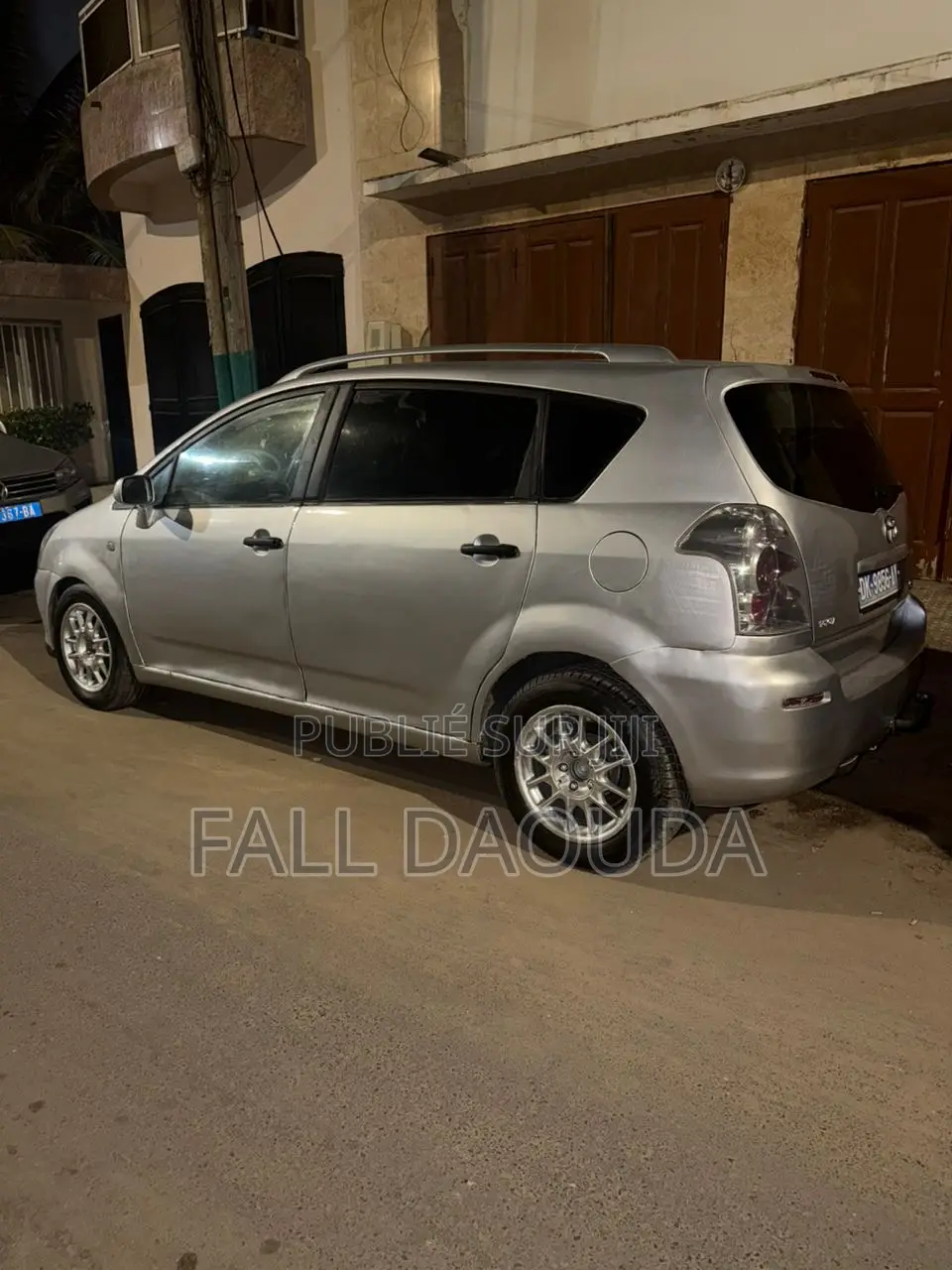 Toyota Verso 2011 Gris