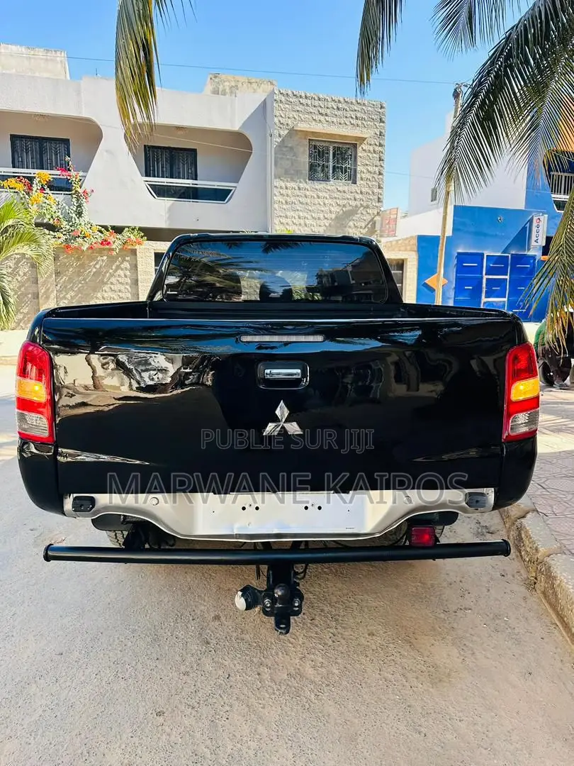 Mitsubishi L200 2017 Noir