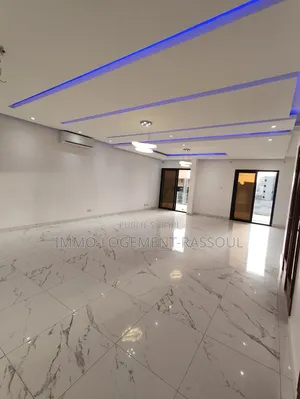 3chbre Appartement dans , Yoff à Louer
