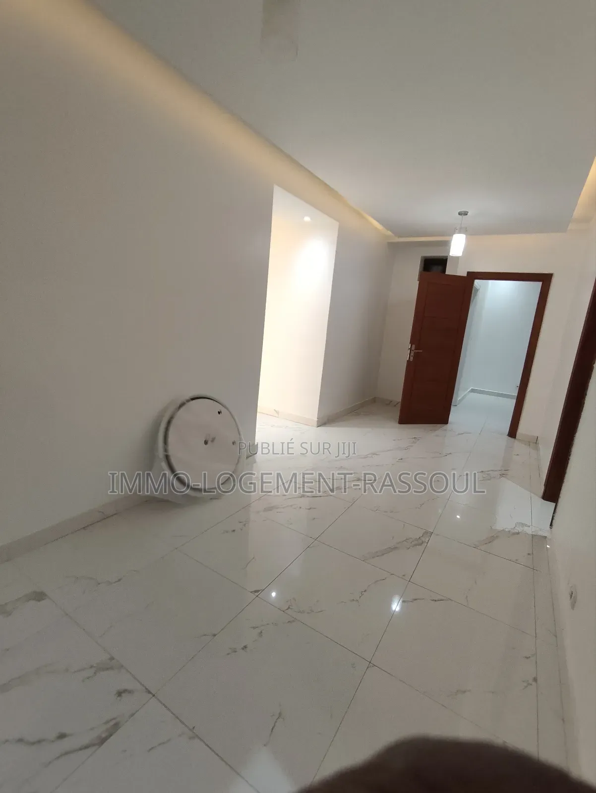 3chbre Appartement dans , Yoff à Louer