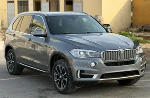 BMW X5 2018 Gris