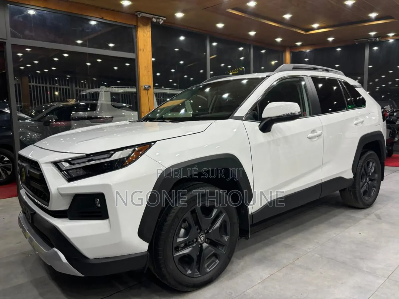 Toyota RAV4 Limited 2025 Blanc