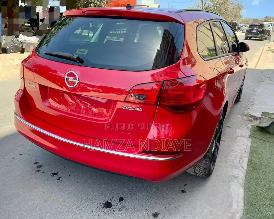 Opel Astra 2016 Rouge