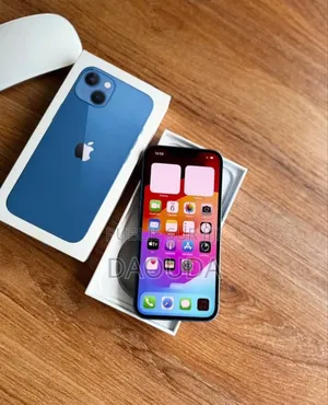 Nouveau Apple iPhone 13 128 GB Bleu