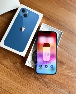 Nouveau Apple iPhone 13 128 GB Bleu