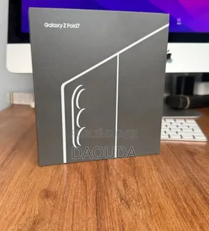 Nouveau Samsung Galaxy Z Fold7 256 GB Noir