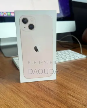 Nouveau Apple iPhone 13 128 GB Rose