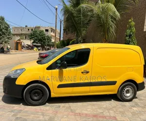 Citroen Berlingo 2018 Jaune