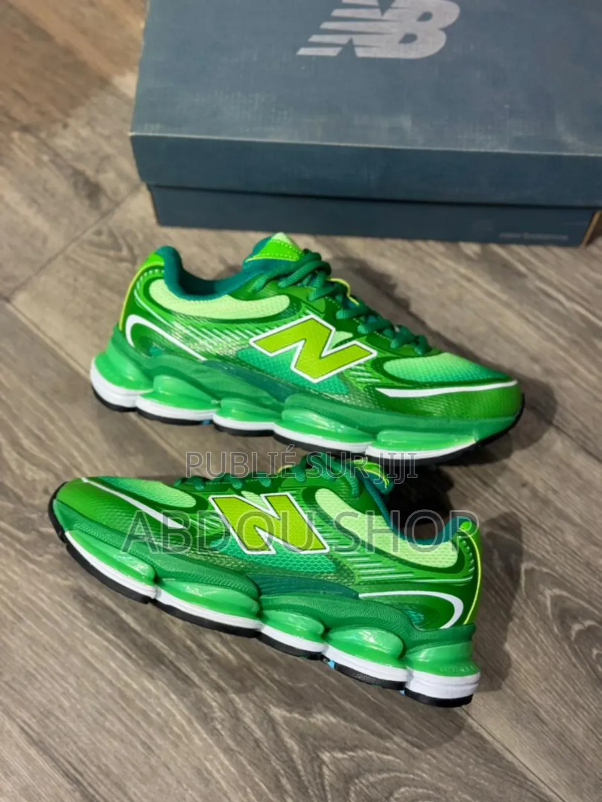 Chaussure Nb 2000 Vert Disponible