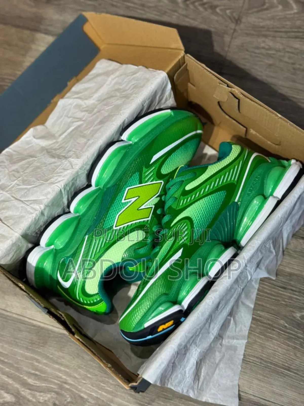 Chaussure Nb 2000 Vert Disponible